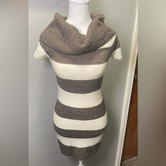 Next Era Sweaters - Next Era Couture Women's Cowl Neck Short Sleeve Brown White Stripes Sweater Med